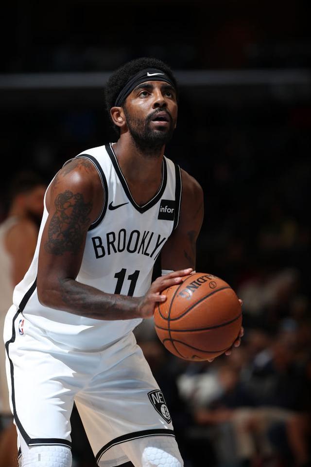 橙色球衣或 橙色球衣或